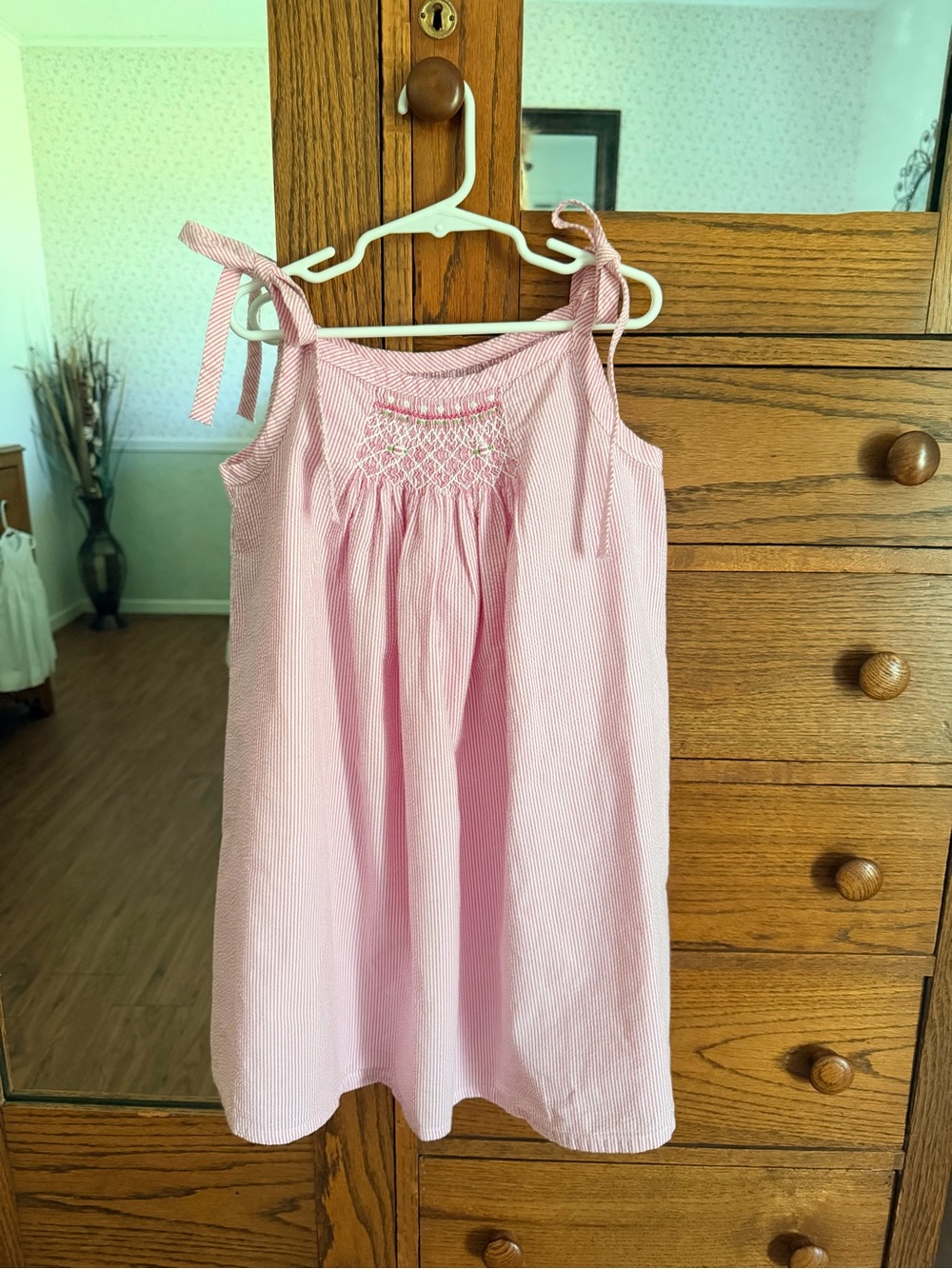 Smocked Remember Nguyen Size 4T Sleeveless Dress